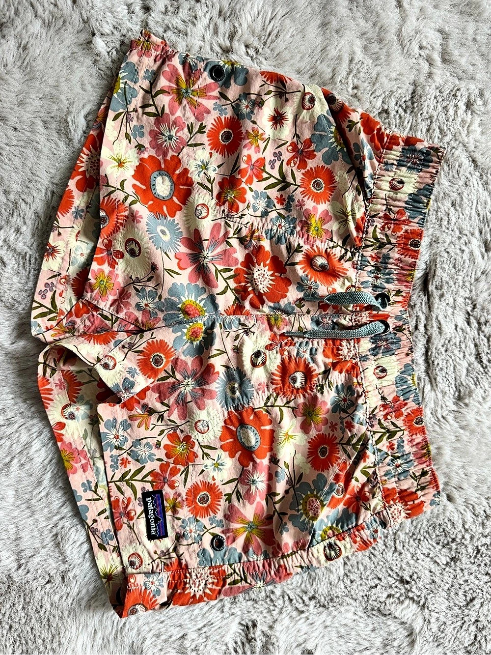 Patagonia Girls' Baggies Shorts Floral Cargo Shorts Pink & Red Large